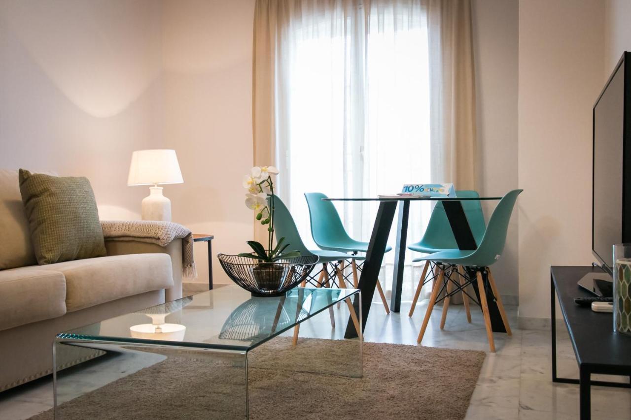Holidays2Malaga Pena Parking & French Balcony & Smart Tv Dış mekan fotoğraf